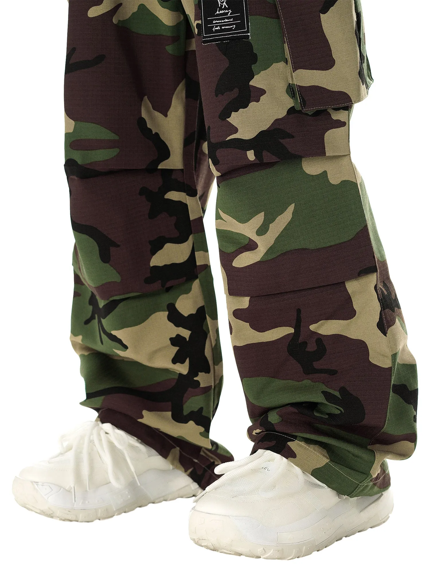 Thesupermade High Street Badge Camouflage Multi-Pocket Pants